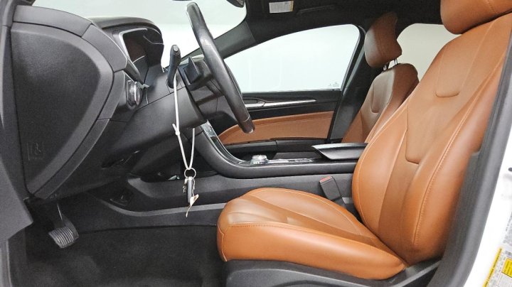 Ford FUSION  2019
