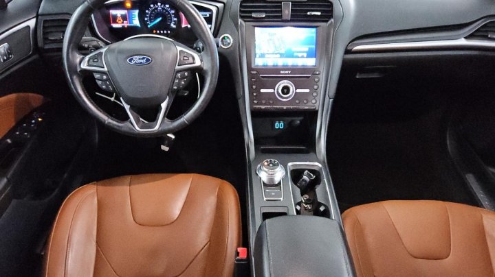 Ford FUSION  2019