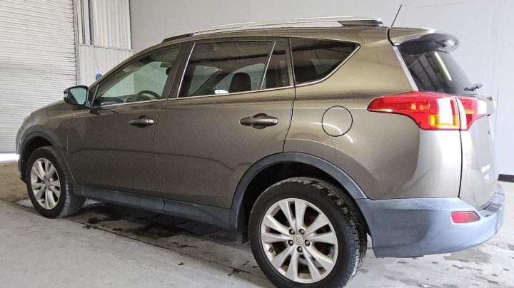 Toyota RAV4  2015
