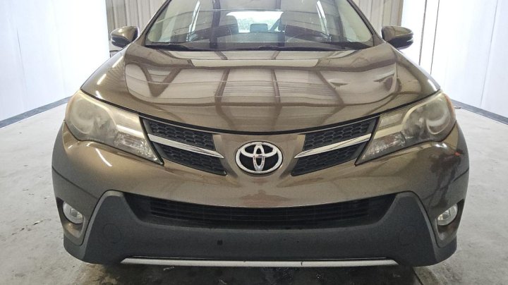 Toyota RAV4  2015