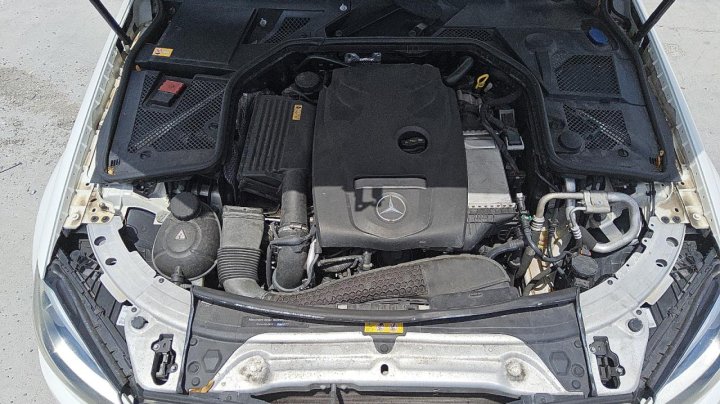 Mercedes-Benz C  2015