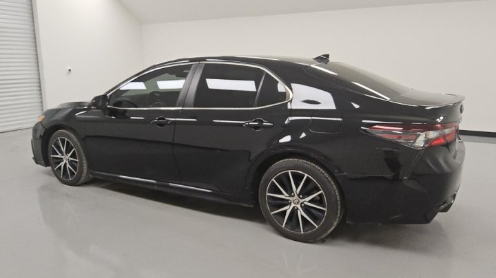 Toyota Camry  2022