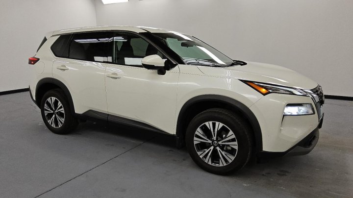 Nissan ROGUE  2021
