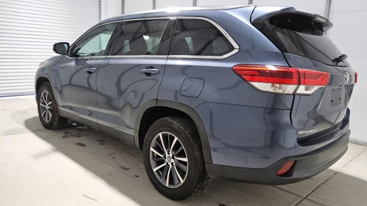 Toyota Highlander  2019