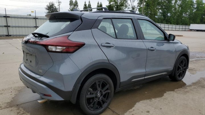 Nissan Kicks  2022