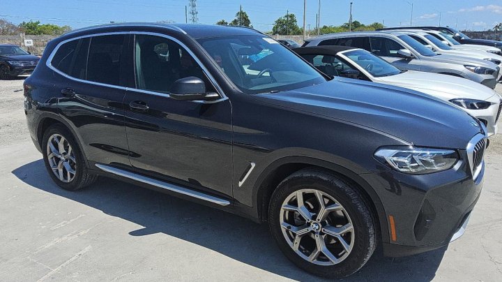 BMW X3  2024