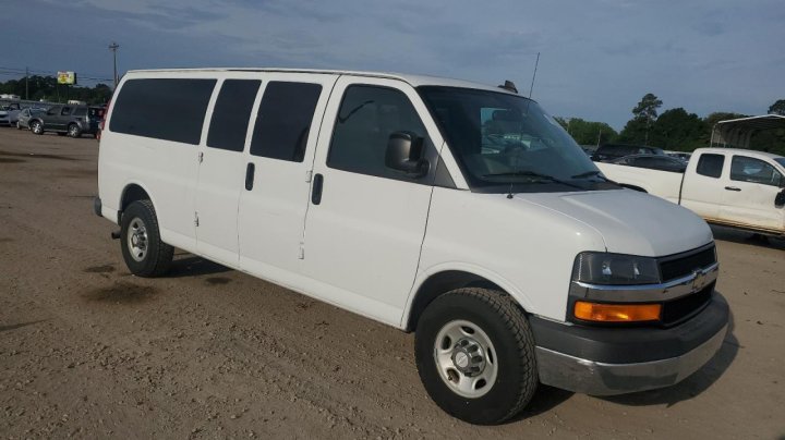 Chevrolet EXPRESS G3500  2016