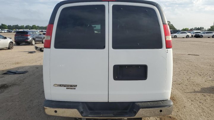 Chevrolet EXPRESS G3500  2016