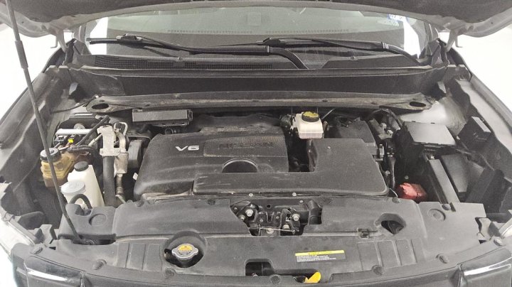 Nissan Pathfinder  2020