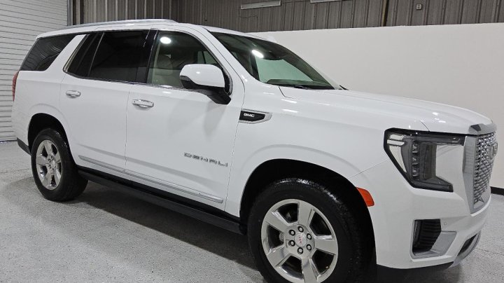 GMC YUKON  2023
