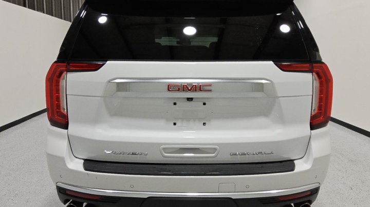 GMC YUKON  2023
