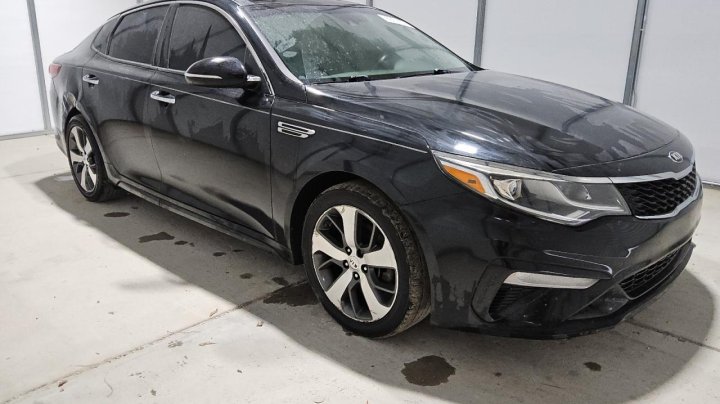KIA Optima  2019