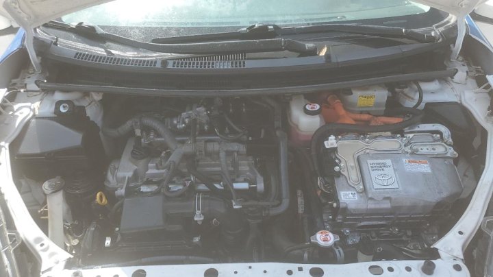Toyota PRIUS C  2018