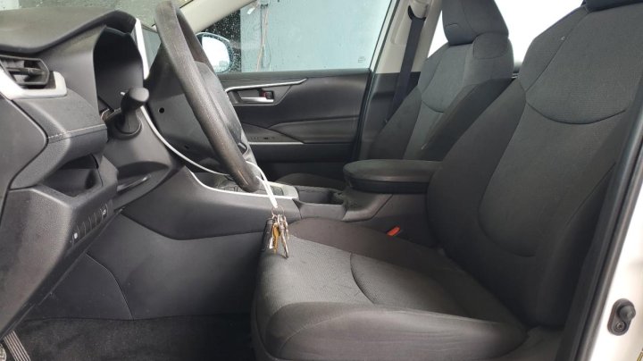 Toyota RAV4  2024