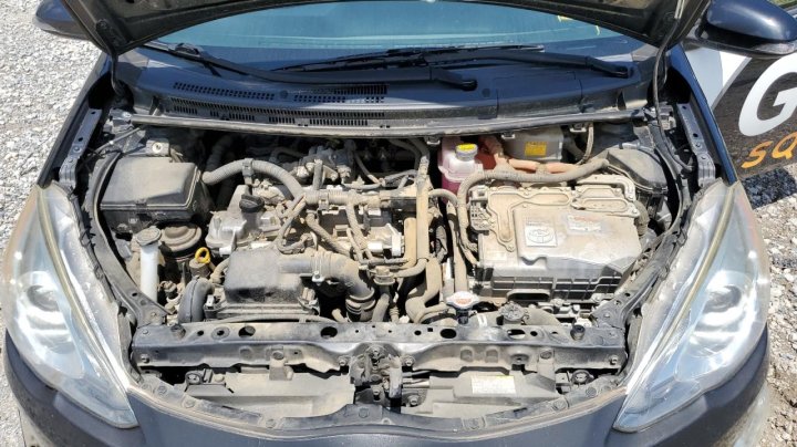 Toyota PRIUS C  2016