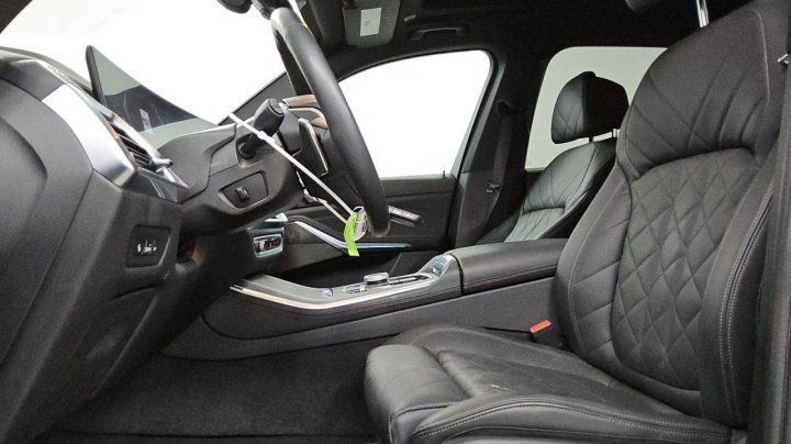 BMW X5  2024