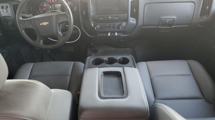 Chevrolet Silverado  2018