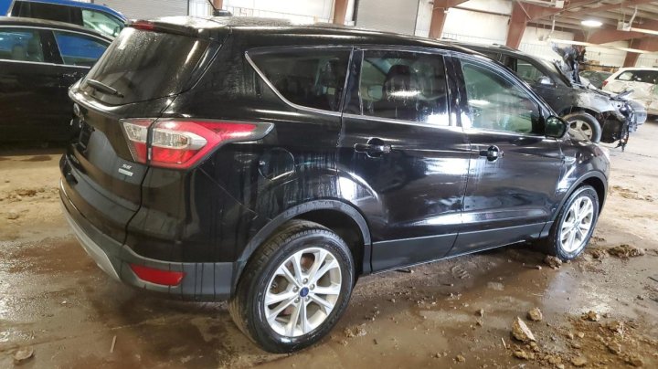 Ford Escape  2017