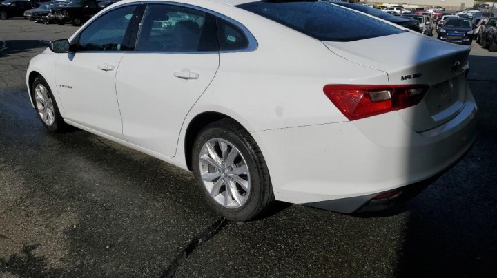 Chevrolet Malibu  2023