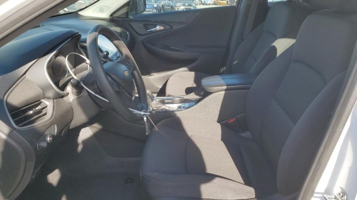 Chevrolet Malibu  2023