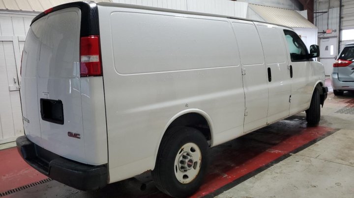 GMC Savana  2020