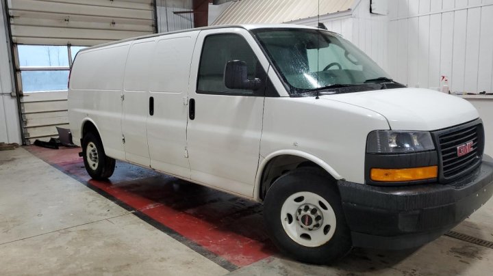 GMC Savana  2020