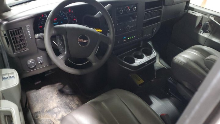 GMC Savana  2020