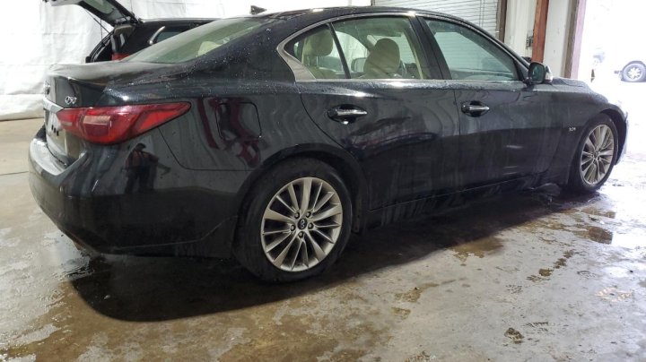 INFINITI Q50  2019