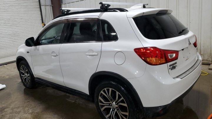 Mitsubishi OUTLANDER SPORT  2017