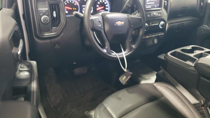 Chevrolet Silverado  2023