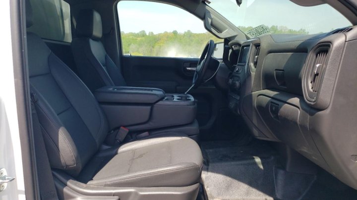 Chevrolet Silverado  2023