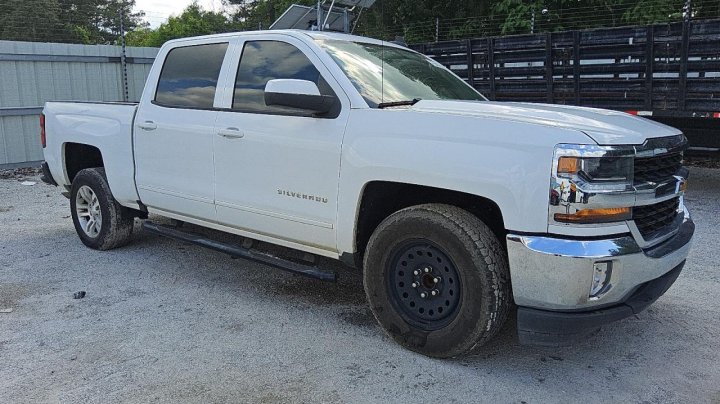 Chevrolet Silverado  2018