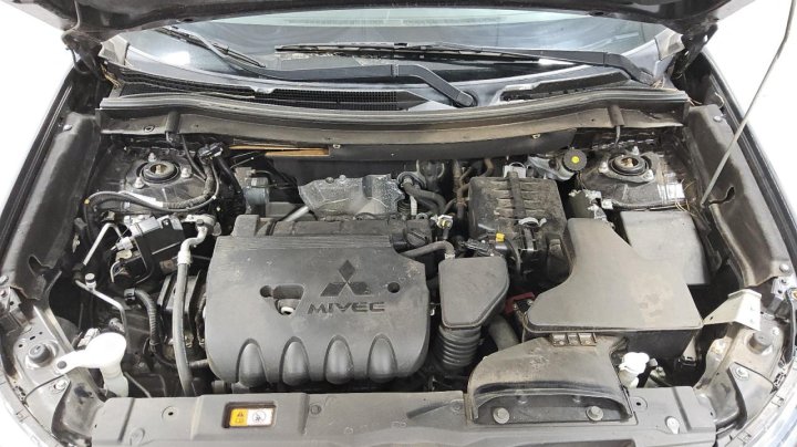 Mitsubishi Outlander  2018