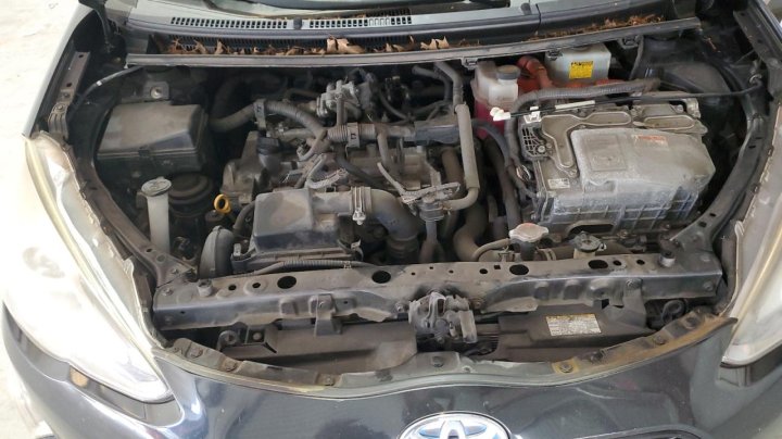 Toyota PRIUS C  2016