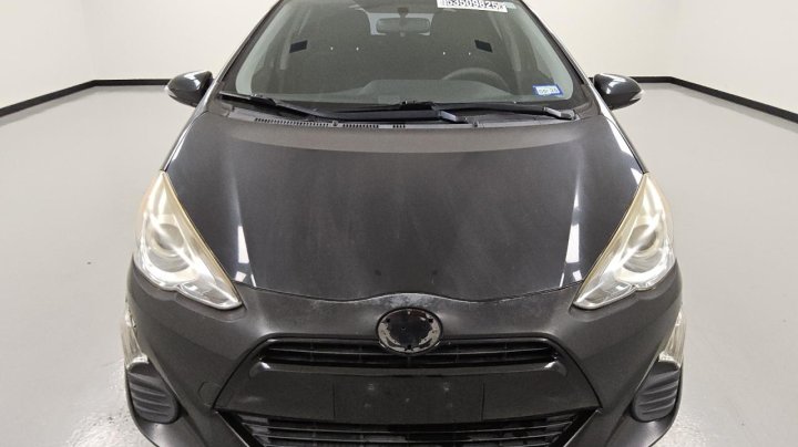 Toyota PRIUS C  2016