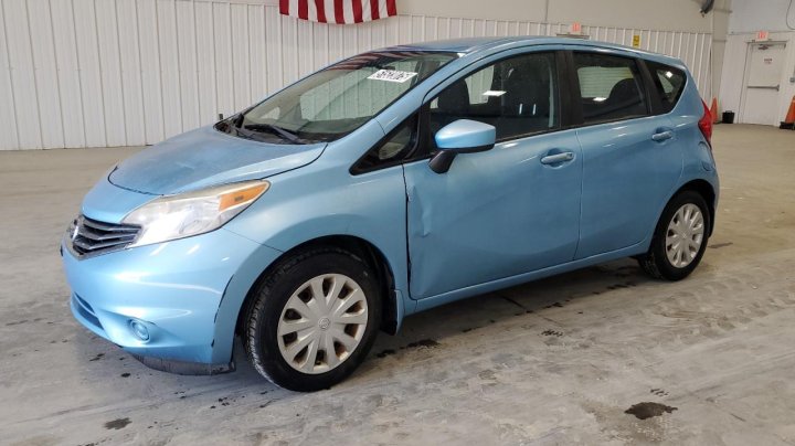 Nissan VERSA NOTE  2015