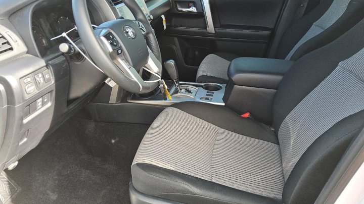 Toyota 4runner  2024
