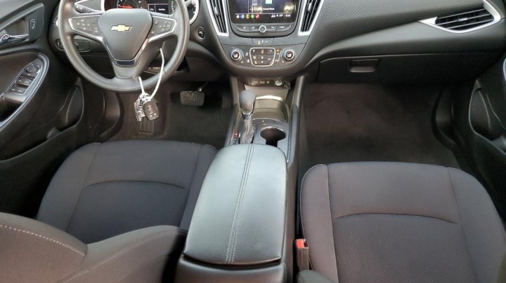 Chevrolet Malibu  2023