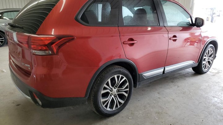 Mitsubishi Outlander  2018