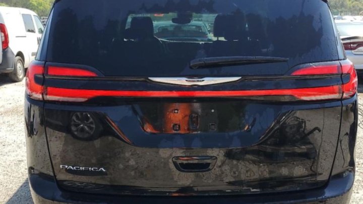 CHRYSLER Pacifica  2025