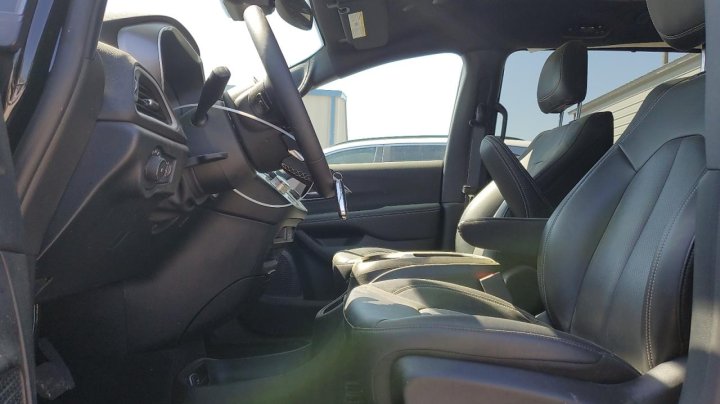 CHRYSLER Pacifica  2025