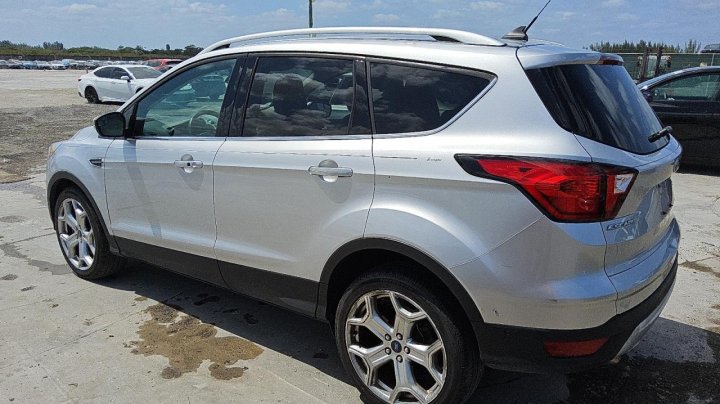 Ford Escape TITANIUM 2019