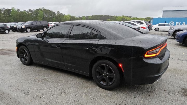 Dodge Charger SXT 2021