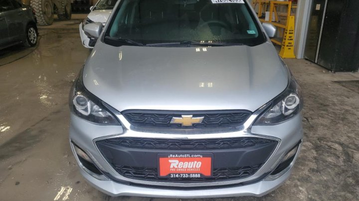 Chevrolet Spark 1LT 2020