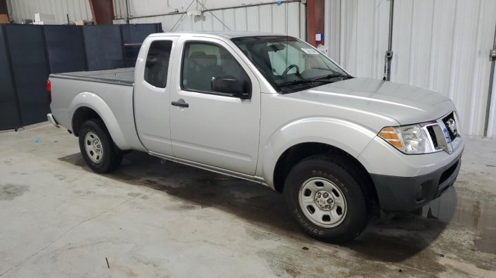 Nissan Frontier  2019