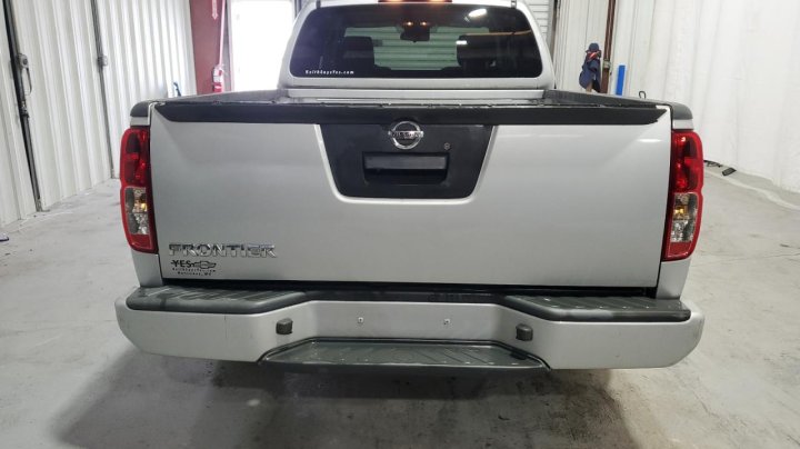 Nissan Frontier  2019