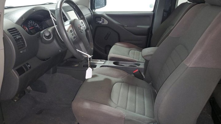 Nissan Frontier  2019