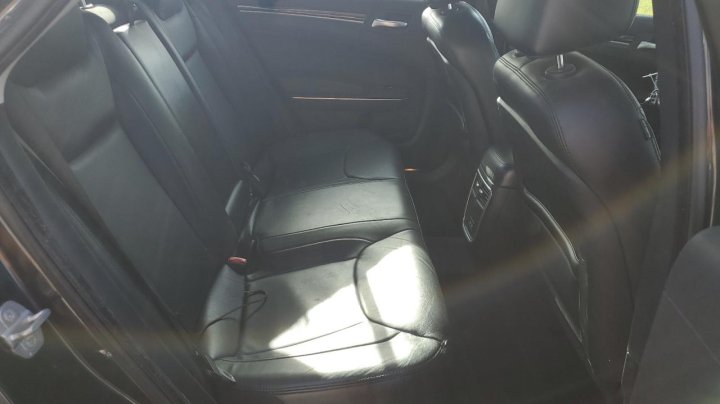 CHRYSLER 300  2015