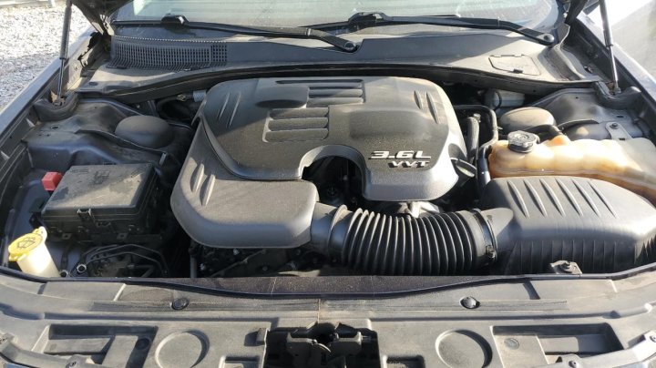 CHRYSLER 300  2015