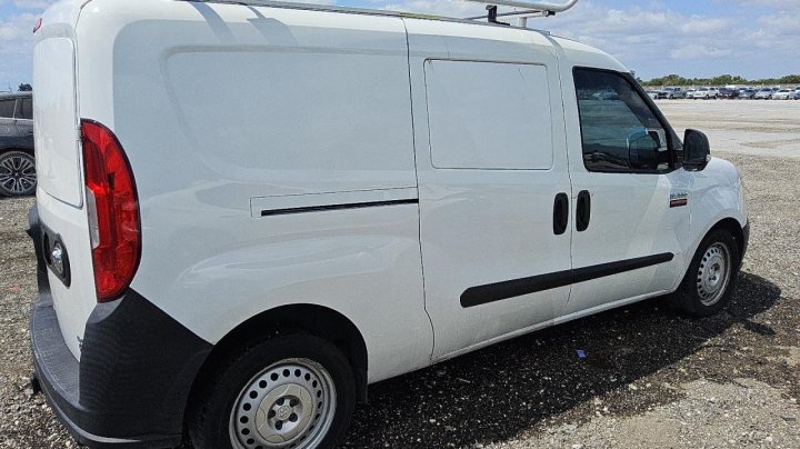 RAM PROMASTER CITY  2020